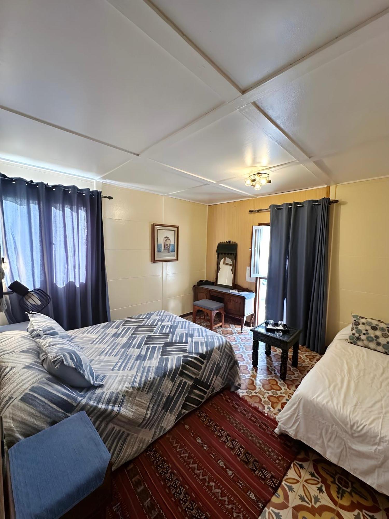 Les Iris Hotel Al Hoceïma Buitenkant foto