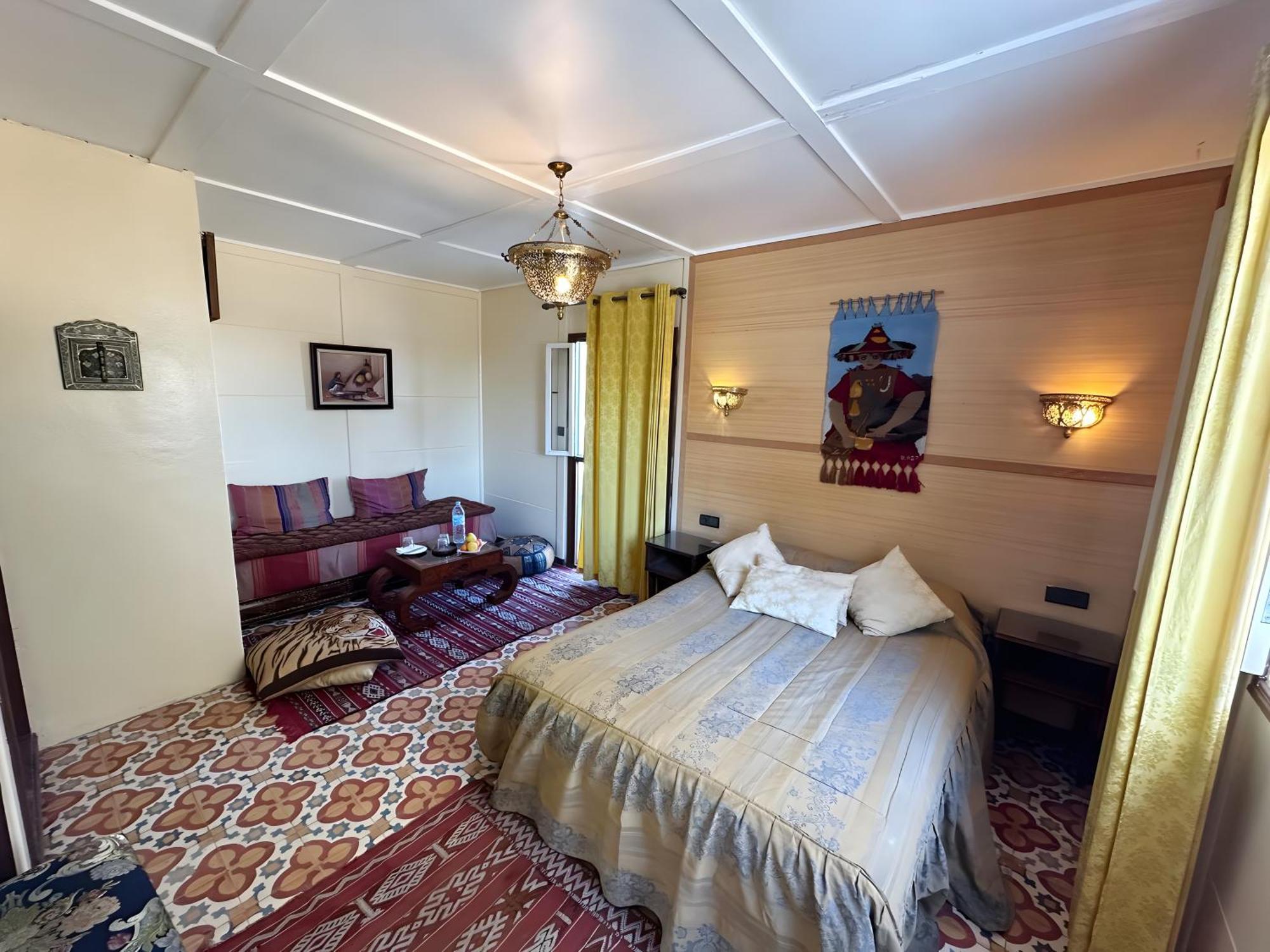 Les Iris Hotel Al Hoceïma Buitenkant foto